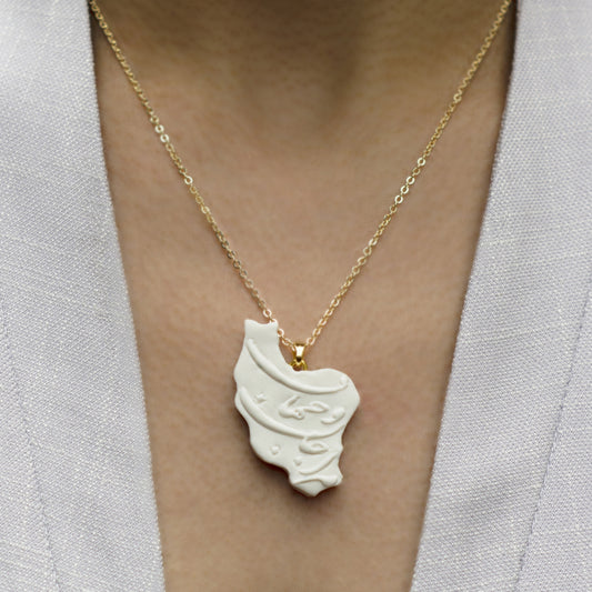 Iran Map Necklace, Rumi Poem: مرا جان و جهانی